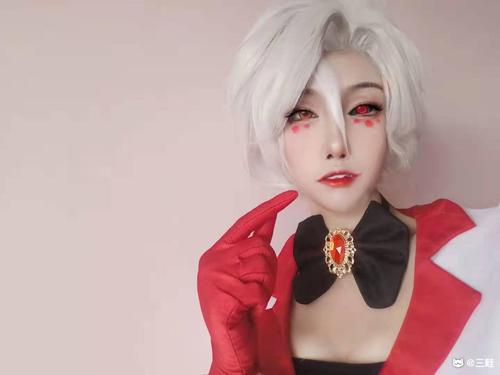 喵特社区 > cosplay > 有没有地狱客栈剧组啊啊啊啊啊