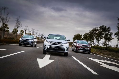 进化再出发,7座suv霸主2018款全新汉兰达震撼来袭