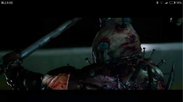 两大绝色性感美女大战不死巨人丧尸