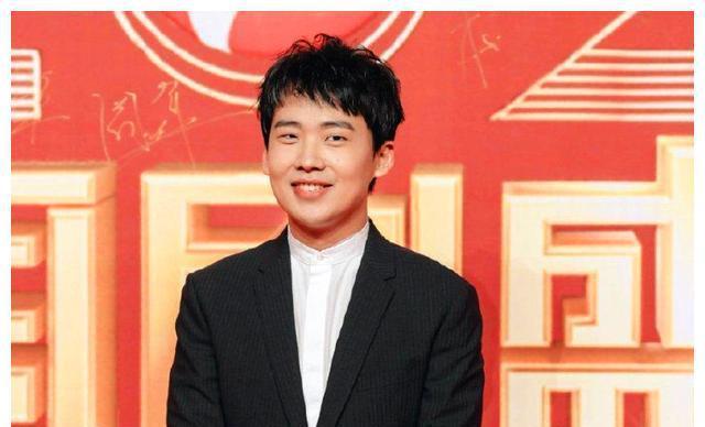 24岁郭麒麟谈恋爱为啥瞒着郭德纲揭秘德云社班主独宠安徽台一