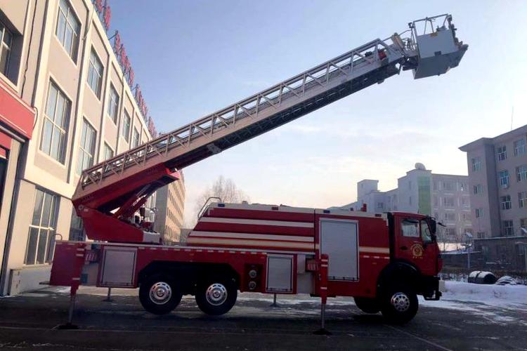 吉林市组织开展严寒条件下举高消防车测试工作