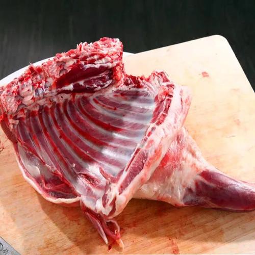 内蒙古清真地带皮羊肉羊前腿加羊排肉块生羊腿