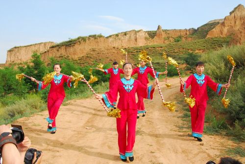 喜闻榆社霸王鞭,土滩秧歌双获殊荣