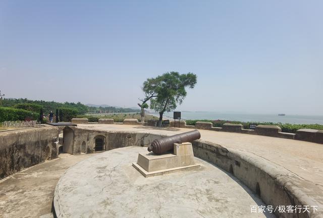 威远炮台群是虎门要塞的第二道防线,除了珠江边的威远炮台,在后面的