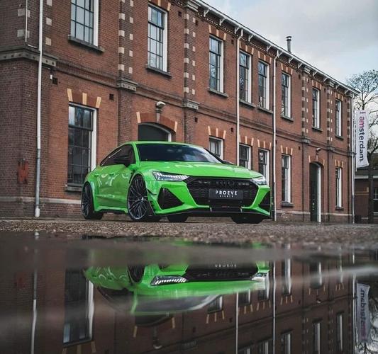 犀利的造型很有运动性能范abt奥迪rs7r绿色涂装回头率高