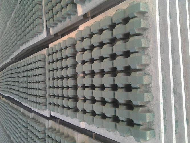 供应阳光阳光井字砖模具砖模具/机械模具/制砖模具