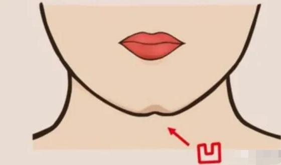 从面相上看下巴有美人沟的人运势好不好呢?