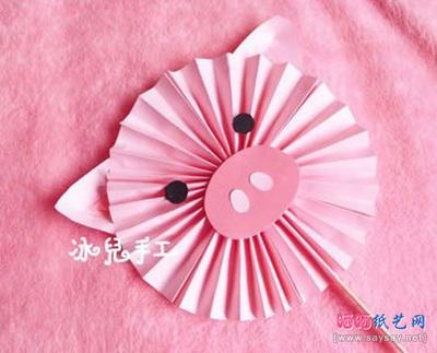 纸艺制作教程可爱的圆形小猪扇子折纸方法 - 晒-91kb