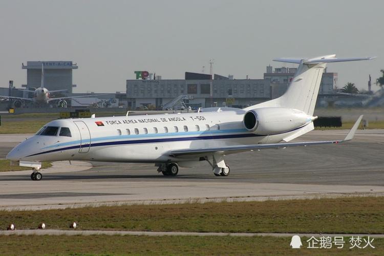 1架雅克-40公务机(要员专机)