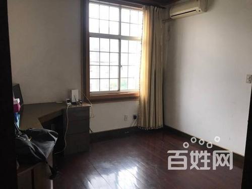 春华苑独栋别墅 可居家办公做宿舍 诚意出租 有钥匙