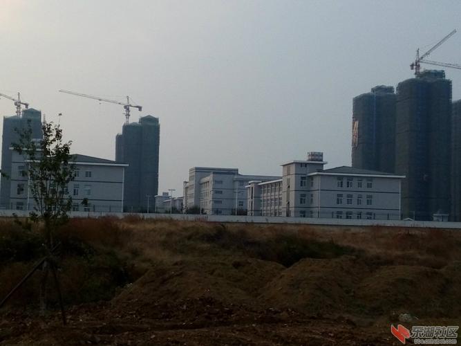 襄北监狱还是很漂亮的