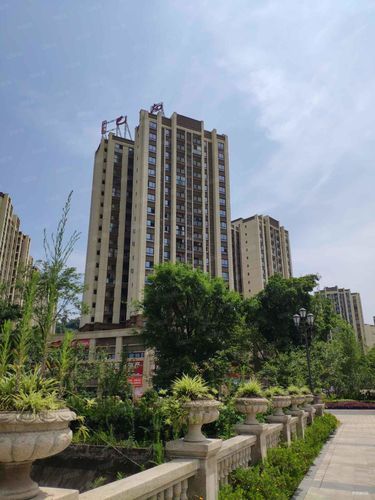 华南城巴南华府(一期)3室2厅1卫82.26㎡南63万