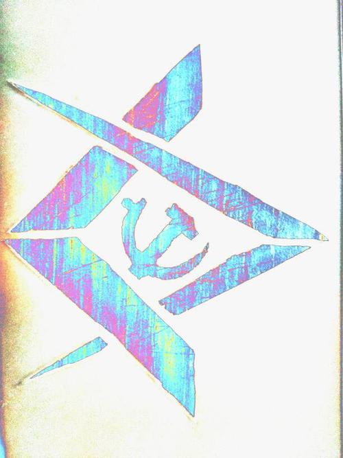 从审美角度来看 自由女神像跟镰刀加斧头哪个更美观