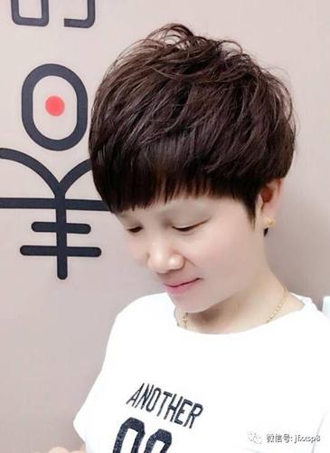 春天最火纹理烫发50款