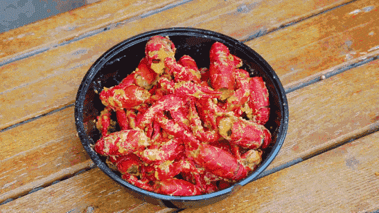 这才是,吃小龙虾的最完美结局 (吃姐回味起来就已经在不停的流口水了