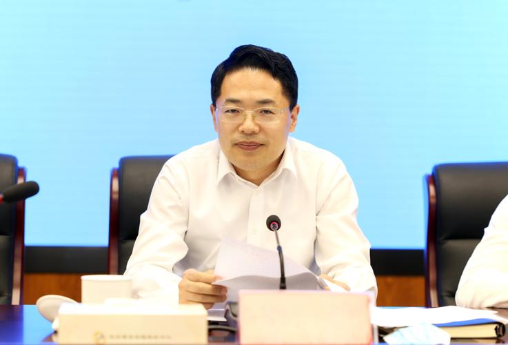 徐州丰县县委书记娄海:如饥似渴学习 一刻不停提高