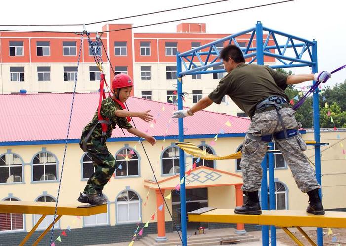 灵宝市首家青少年拓展训练基地成立