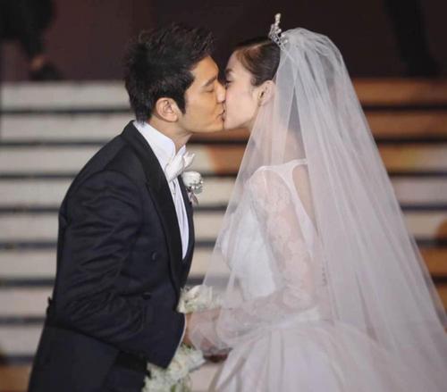 有种"物是人非"叫黄晓明杨颖婚礼,曾高调出席的5对夫妻,离了3对