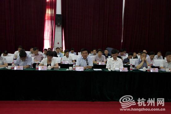 富阳召开政情报告会 人大代表现场"问政" - 杭州网区县(市)频道