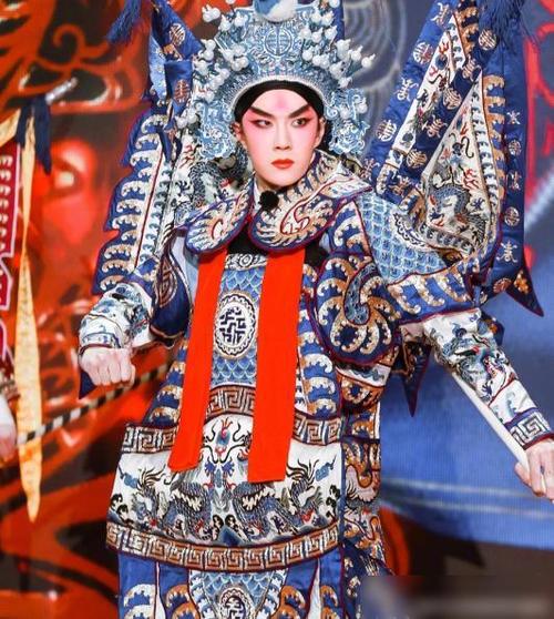 男星尝试京剧造型:王一博威武,张艺兴贵气,尹正确实太"惊艳"了