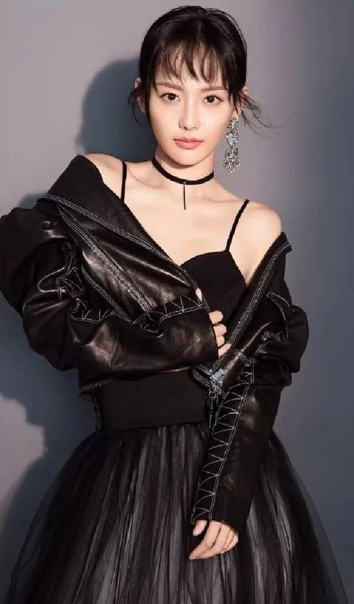 琼瑶女郎张嘉倪高清无码写真图集丹凤眼真的好看