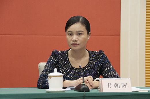 韦朝晖代表:建议加大对深度贫困地区脱贫攻坚的政策扶持力度