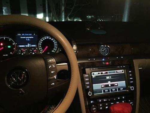 车主们在朋友圈花样晒豪车,最后一个亮了