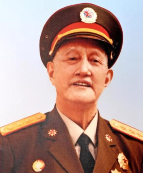 中国唯一"六星上将"洪学智:妻子已是百岁高龄,儿子一省长一少将