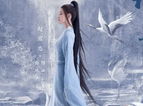 就是她和杨洋搭档的《且试天下》这部作品;在其刚宣布开机的时候,热度