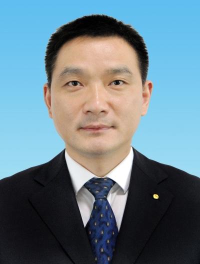 石首市委常委,组织部长郭劲松