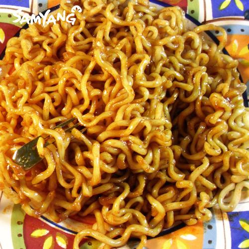 进口方便面鸡肉咖喱韩国火鸡泡面三养