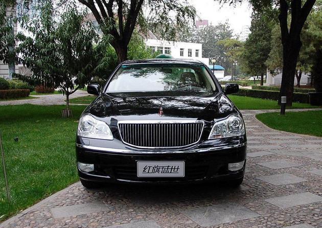 政府版实拍,雷克萨斯技术,红旗盛世hq300,网友:套娃皇冠!