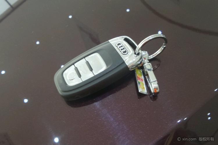 奥迪a5(进口)钥匙