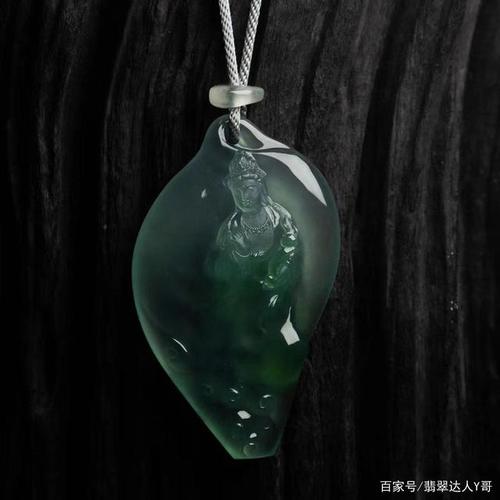 高端翡翠牌子挂件欣赏