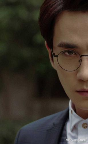 是沈巍成就了朱一龙还是朱一龙成就了沈巍?