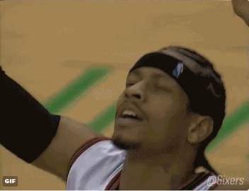 此外,艾弗森还透露他在球员时代从来不练习举重."那玩意(哑铃)太重了.