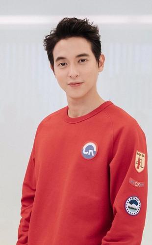 泰星三少吉拉宇与圈外女友感情甜蜜