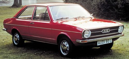 第一代奥迪80的悬架结构非常具有70年代轿车的特色,其前悬架为麦弗逊