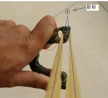 打弹弓瞄准方法图解