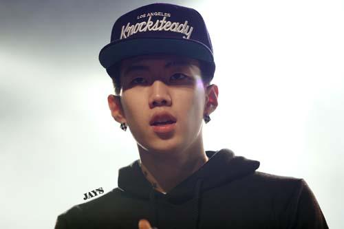 尹宝拉拒绝朴宰范 朴宰范自曝向宝拉示爱后怕穿紫衣