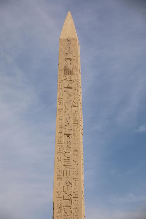 埃及神庙和方尖碑
