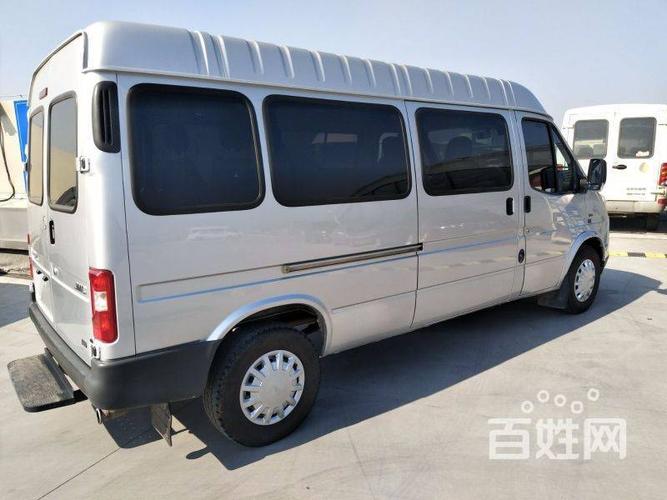 2017 江铃特顺加长版.国五排放7座. 银