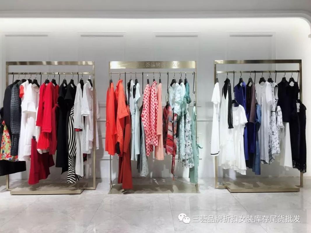 国内知名品牌女装十大女装品牌品牌折扣女装库存尾货批发