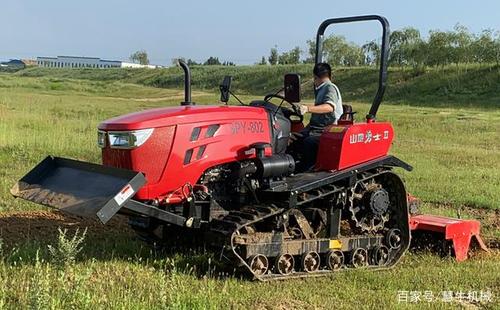 80马力大型履带拖拉机 履带式旋耕机