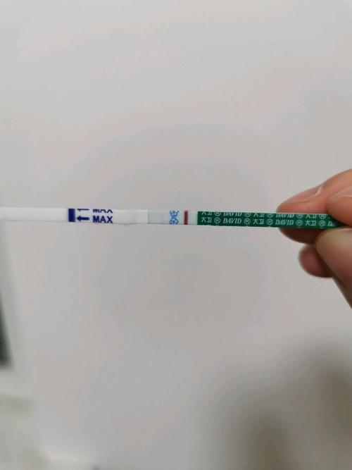 早孕试纸一深一浅,排卵试纸弱阳