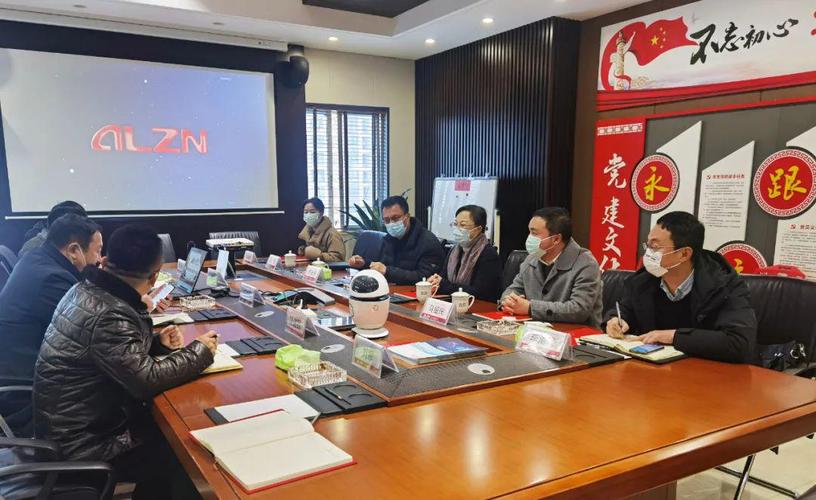 叶艳赴鹿城区调研基层网信工作