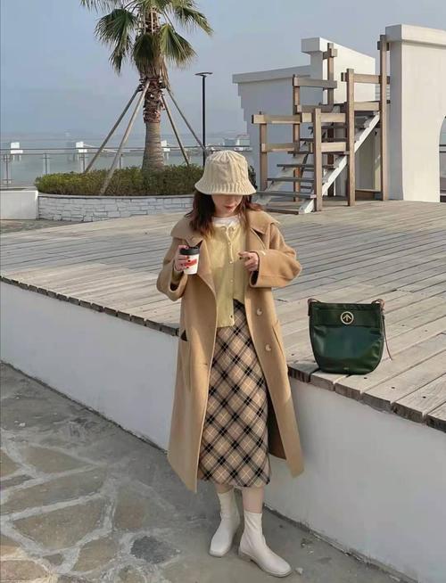 冬天怎么穿搭衣服好看女生