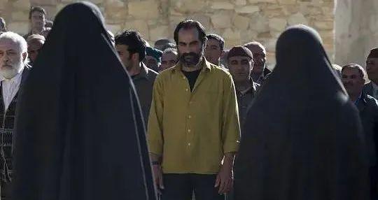 大赦天下呼吁女性任职,塔利班"变脸"给谁看?