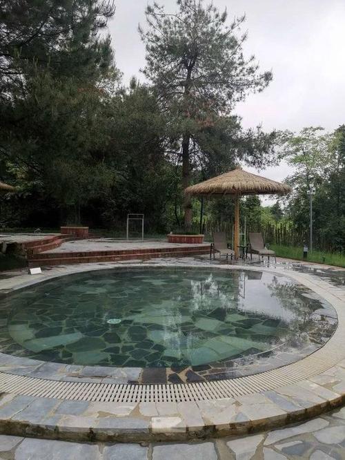 周边游推荐丨周末亲子游——息烽南山驿站旅游温泉