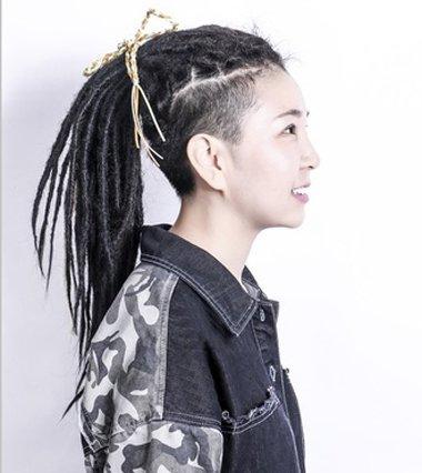 女生剃鬓角非洲扭博辫发型